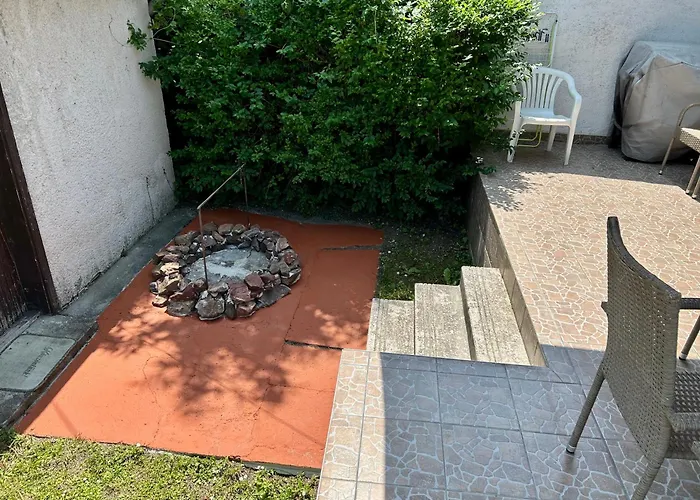 Loczy-lak Feriehus Siófok