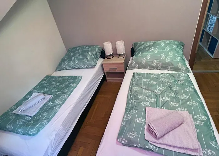 Loczy-lak Feriehus Siófok